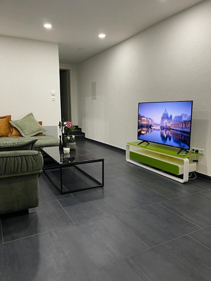 2 Zimmer Wohnung Zur Taegliche Miete 헤힝겐 외부 사진